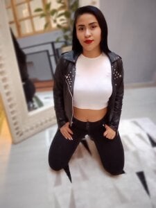 Emma_johnsonn_ Public Pic 5