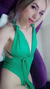 samantha_dimou Public Pic 4