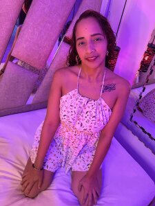 GabieRuiz Public รูป  7