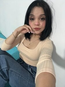 Clara_Luu Public صورة واحدة|Clara_Luu Public صورتان|Clara_Luu Public  2 صور|Clara_Luu Public  2 صورة