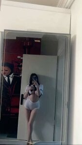 Eva_Meo Public 圖片 4