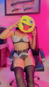 Public de Cutie_Seema  2 photos