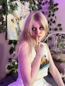 AnoraAmore Public Pic