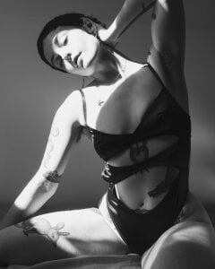 jacquicam Public Pic 3