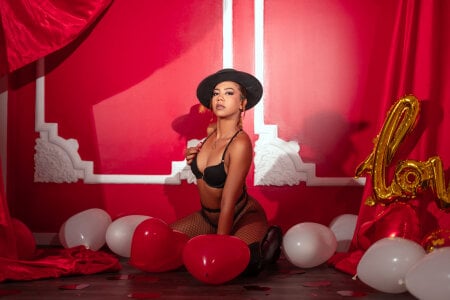 Valentine's Day de AdairaWealth Foto 3