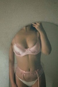 pinkygirl260 my tits Pic