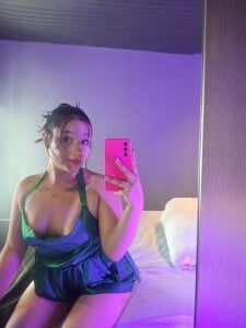 EmiilyRousee natural and very sexy! slika 6