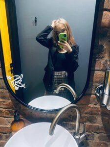 GlitchyDollyBusiness Woman图片 4