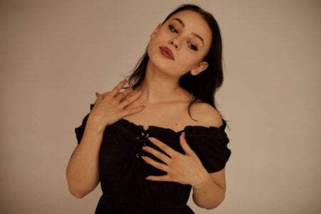 AlikaLevis Me♥ Pic 3