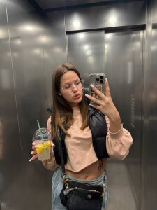 DarlineHendry Evening walk Pic