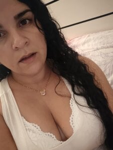 SoyBHP Sólita en mi habitación 😕🌹 Foto 8