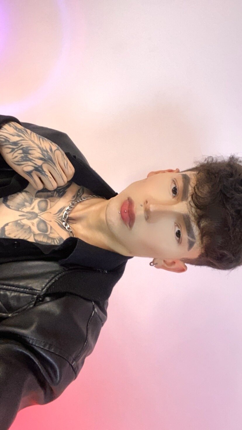 Axel_InkShade_ Trending Pic 6442