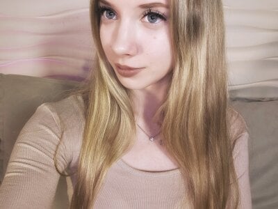katt__y Public Pic 4