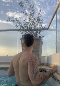 Sun, beach and sea 🏖️​☀️​💧​ de _Ander_Xx  6 Imagens