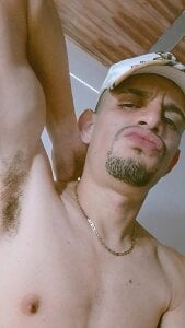 LATINMONSTER26CM Public Pic 5