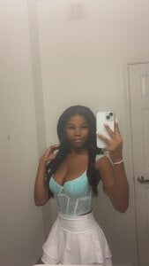 LondonxLynn Public Pic