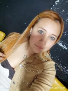 Pretty_Sara_