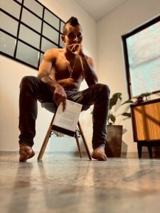 Isak_Wolf Public Pic 2