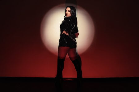 CharlotteScotte New Year 🤩 Pic 2