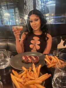 MeganSkyers Public Foto 7