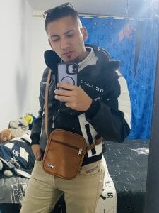 SexyAssXxx69 Public Immagine  2