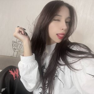 CoraleeSpadlin hii, glad to see you💖🤭 Pic 2