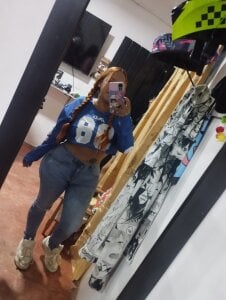 Public de -Serena_  3 Imagens