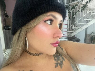 Maristxxr Sexy blonde😏🖤 зображення 2