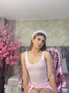 lilith4_s Welcome hehe Pic 2