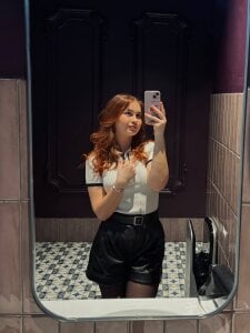 EmilyThoma Public Bilde 2