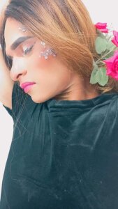 Rachel_Pamela Public Pic 3