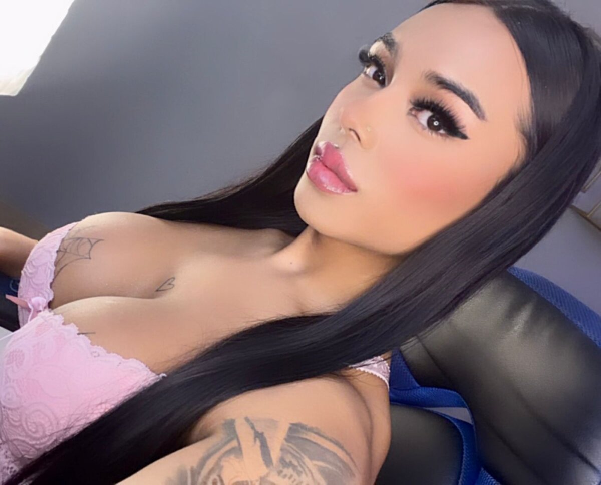 tinaqueen_noa Trending Plaatje 6887