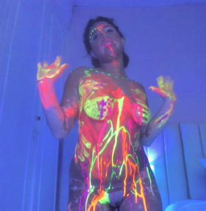 _wendy_x NEON PARTY Foto