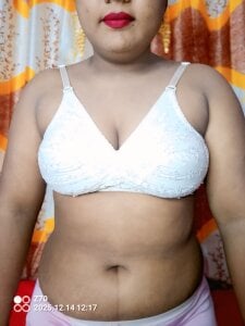 Crazy_Couple_1 Big navel Pic