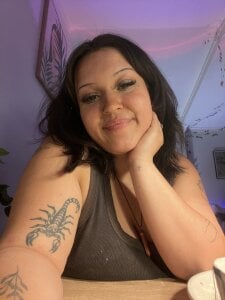 RamonaBunny Stoned selfies hehehe xx Pic 7