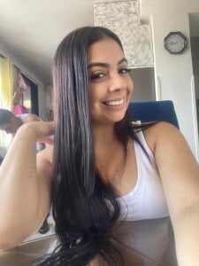 xoxo_sol Holaaa Photo 2