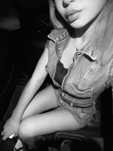 Public de feyfeylin  4 photos