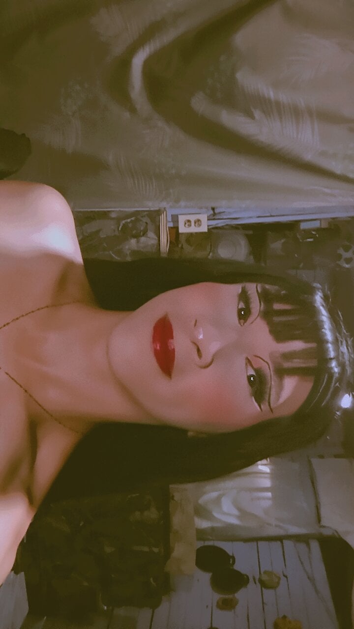 Doll_Geishaa 님의 트렌드 중인 사진  2279개