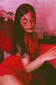 Trick or treat. 🎃🍬👻🤡 de ValeNiitaLuv  Imagens