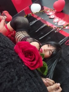 Marily_Daniela_ Red like roses Photo