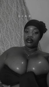 SweetBedroomEyez Hoot❤️‍🔥 Pic 3