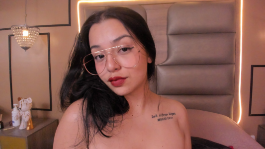 CAYLINCOLLINS BAD GIRL WITH GLASSES 🫦👓 Kuva 2