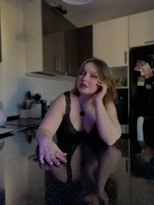SofiaAdamsPublic照片 2