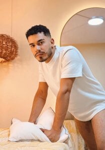 new de aries_unbound  photos