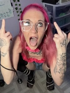 Purple2StayThnxx Public Pic 6