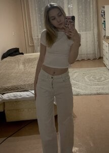 VeronaBench In My Glow ✨ Pic 2