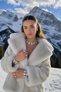 Eire_Spencer Winter صورة واحدة|Eire_Spencer Winter صورتان|Eire_Spencer Winter  صور|Eire_Spencer Winter  صورة