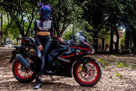 On my motorcycle od sweetfoxy_17  snímek