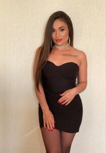 MonikaSi Public Gambar 3