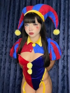 Petit-Rosse 🎈 P O M N I 🤡💙 Pic 9